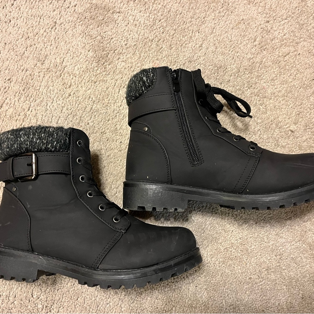 Apre’s Ankle Boots